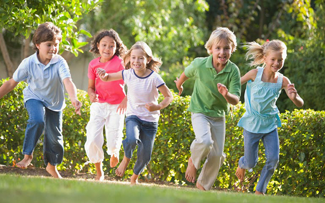 В какие игры поиграть с ребенком до 10 лет?