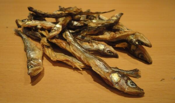 Сушеная корюшка. Без неё майму суп не сварить