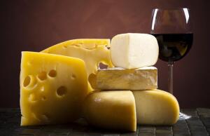 Какие блюда  можно приготовить с сыром?