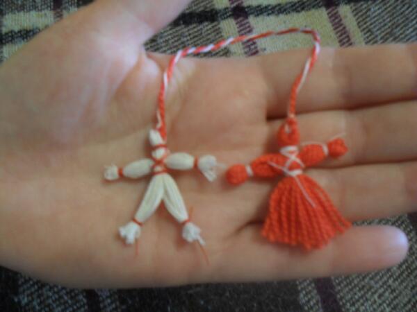 Поместились на ладошке