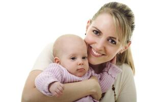 Какие пособия положены мамам, находящимся в декрете?