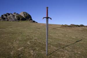 Как кельтский вождь превратился в образцового короля? Ко дню рождения Т.Х. Уайта