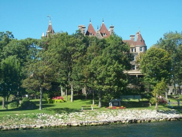 Замок Больдта (Boldt Castle)