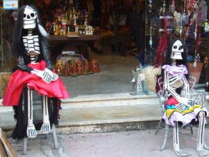 Кому в радость День Мёртвых?