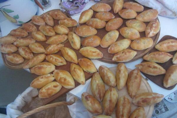 Знаменитые пирожки Марины и Розвиты, которых каждый год ждут в Оберурзеле