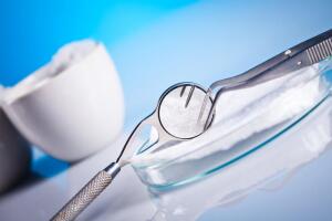 Что пациенту следует знать об имплантации зубов?