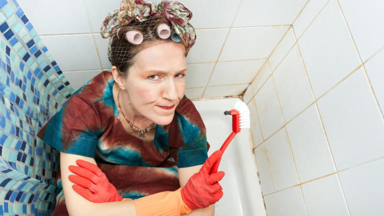 Кому и зачем надо загонять женщин в кухонное стойло?