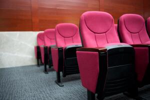 Новинки кино. Что смотреть в выходные 31 августа - 1 сентября? «Одноклассники 2», «Самолеты» и др.