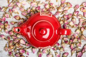 Как приготовить вкусную и здоровую пищу? Чай, компот, салат