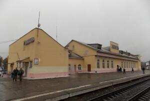 С какой железнодорожной станции Республики Коми можно уехать на все четыре стороны света?