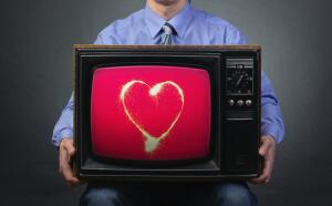 Как телевизор крадет наше время?