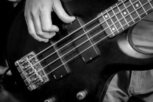 Как «Прекрасный Дилетант» БГ* видел пепел и хоронил рок-н-ролл?