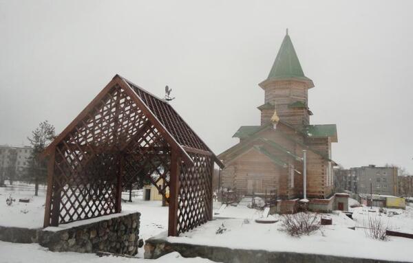 Сегежа. Церковь Святой Живоначальной Троицы. Западный фасад