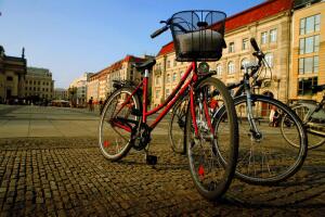 Берлин. Что общего между велосипедом и рейхстагом?