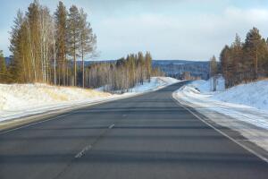 На машине по России: как доехать из Сибири до Москвы?