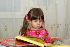 На что обратить внимание при покупке детской книги?