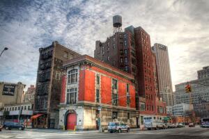 Пожарная станция в Нью Йорке база «Охотников за привидениями». Автор фото: Phillip Ritz