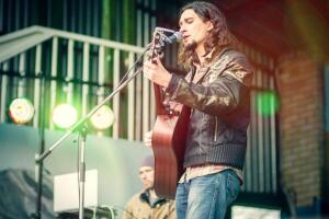 Менестрель-пост-рок и группа «Середина». В чем их уникальность?