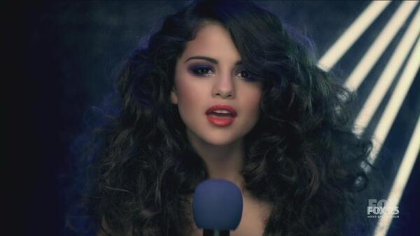 Красотка года  Селена Гомес