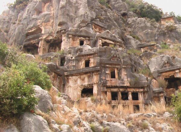 Ликийские гробницы