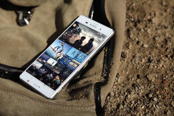 Надежность Xperia Z3 – в пыле и влагозащите его корпуса