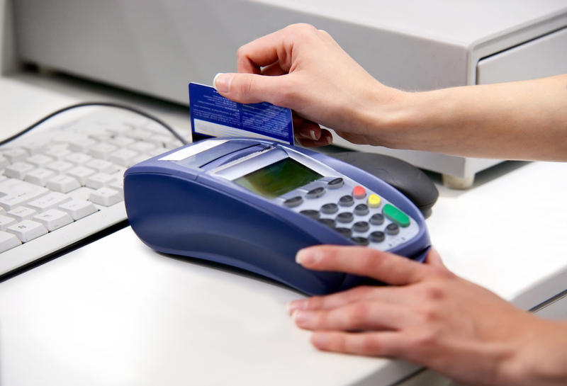Как правильно пользоваться кредитной картой? | Деньги | ШколаЖизни.ру