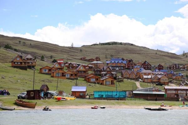 Базы отдыха на берегу Малого моря