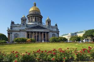 Какие места в Санкт-Петербурге обладают мистической силой?