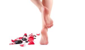 Хочу красивые ножки, или Как избавиться от трещин на пятках?