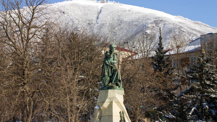 Памятник Лермонтову в Пятигорске