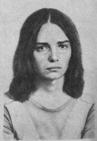 Константин Евгеньевич Кинчев (настоящая фамилия - Панфилов) родился 25 декабря 1958 года. Свой псевдоним он позаимствовал у своего деда-болгарина. 