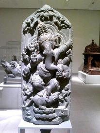 Ганеша верхом на крысе.