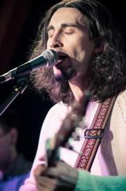 Денис Устюжанин