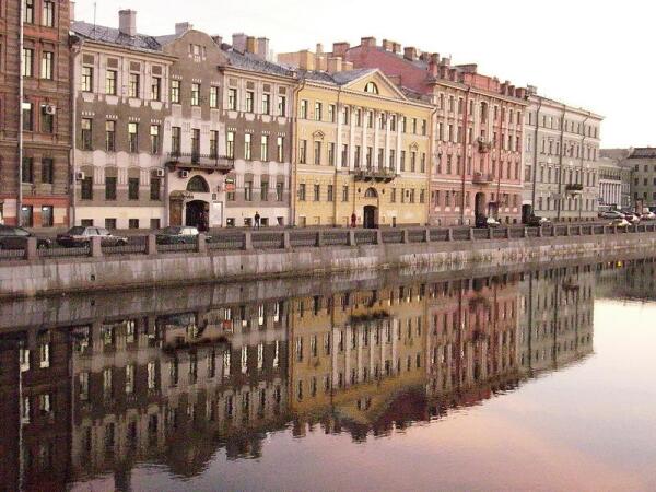 Фонтанка у БДТ