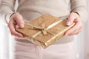 Чем удивляют подарочные книги?