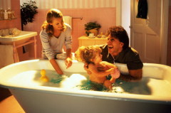 У них в ванне - точно не холодная вода...