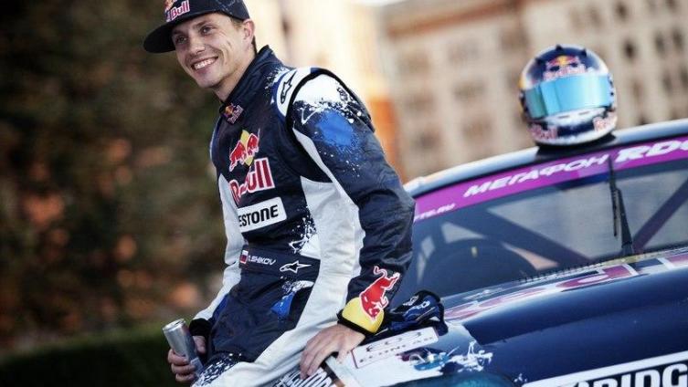 Топовый российский дрифтер Никита Шиков стал партнером бренда Old Spice в России