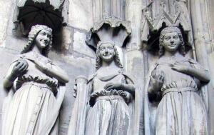 История макияжа от Средневековья до XVIII века. Кто на свете всех милее, всех румяней и белее?