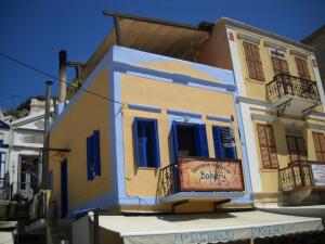 На пароме с Родоса на остров Сими. Где поглядеть на греческих русалок и домики хоббитов?