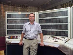 Что такое «поколения ЭВМ»? Поколение «2» и следующие