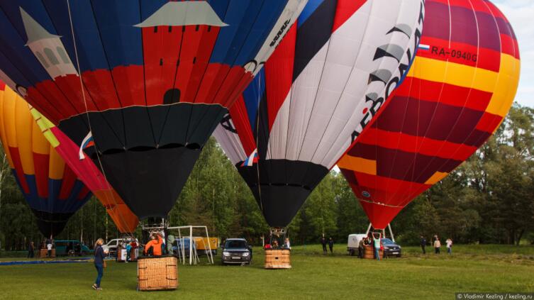 Как покорить небо? Фестиваль воздухоплавателей в Старой Руссе 2016