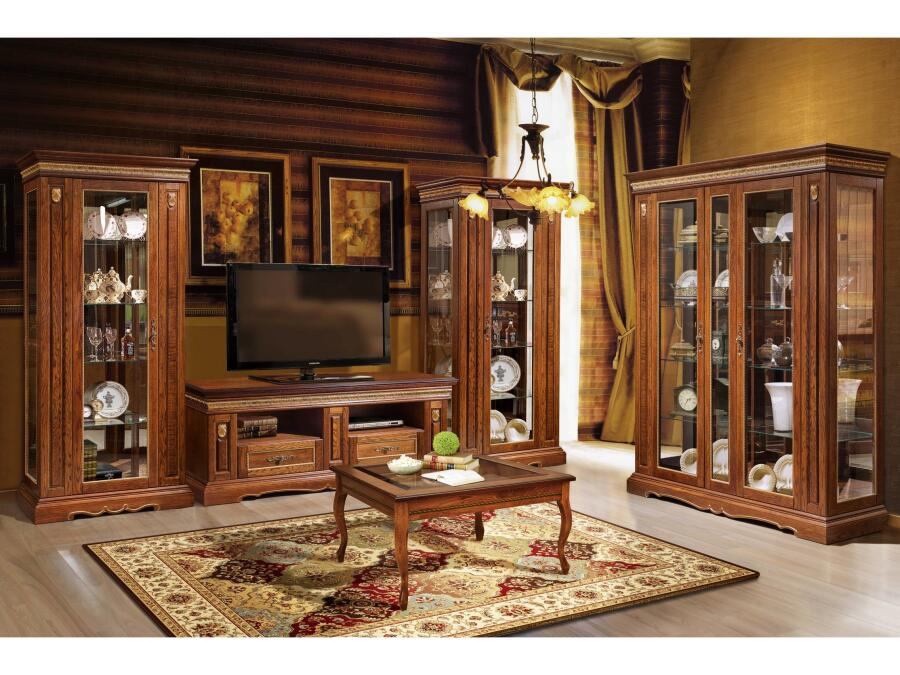 Как ухаживать за мебелью из массива?