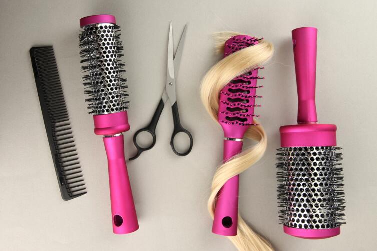 Расчески из разных материалов. Какую выбрать?