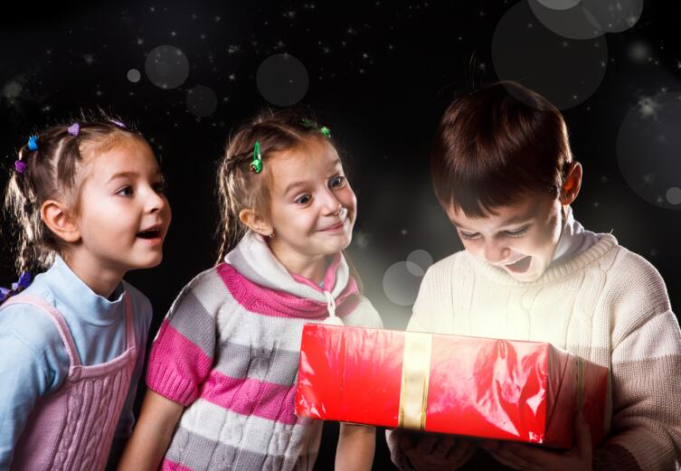 Как подарить малышу праздник в Новый год?