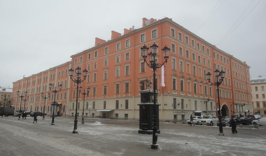 Дом № 4 по ул. Малой Конюшенной