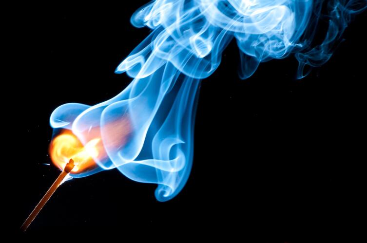 Почему спичка шведская?