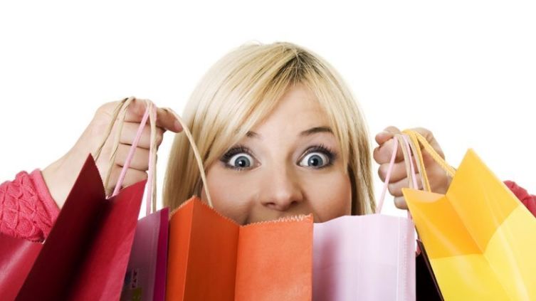 Как не пропустить распродажу и где взять на это денег? Микрокредит — решение проблемы