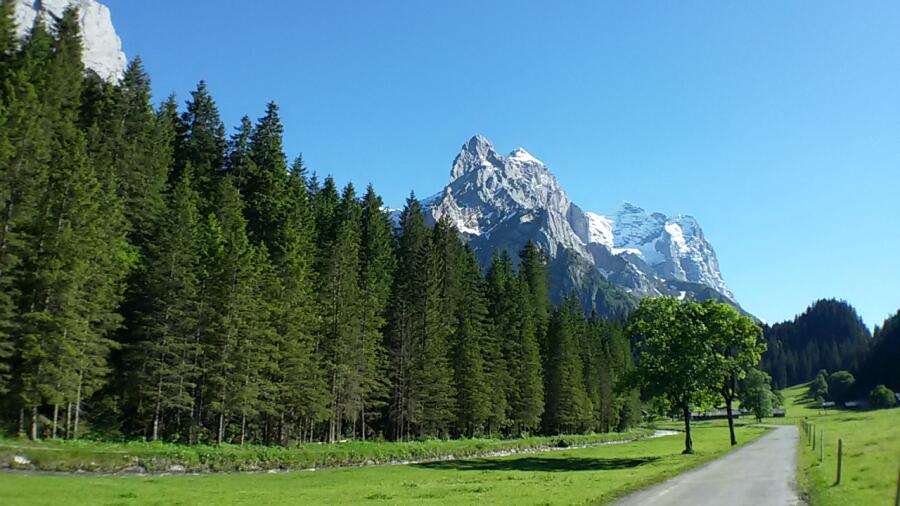 Как отдохнуть в Швейцарии? Альпийская сказка среди гор и озер