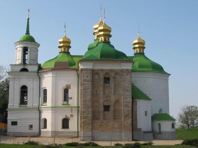 Церковь Спаса на Берестове, где был погребён Юрий Долгорукий