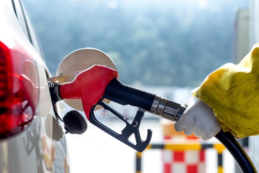 Как извлечь бензин из воздуха?